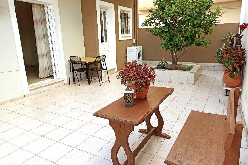 Jilda S Apartment With Private Garden! Nafplio Exterior photo